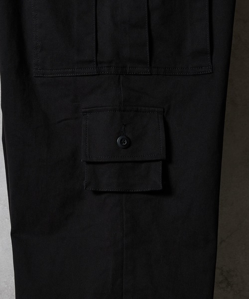 NUMBER (N)INE(ナンバーナイン)の「MULTI POCKET CARGO PANTS / マルチ ポケット バックル ベルト ウエストゴム カーゴパンツ(カーゴパンツ・メンズ・ブラック/オリーブ・2/3/4)」の12枚目の写真