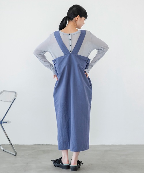 sneeuw（スニュウ）の「フォルデッドジャンパースカート（スカート・レディース・ブラック/パープル・ONESIZE）」の4枚目の写真