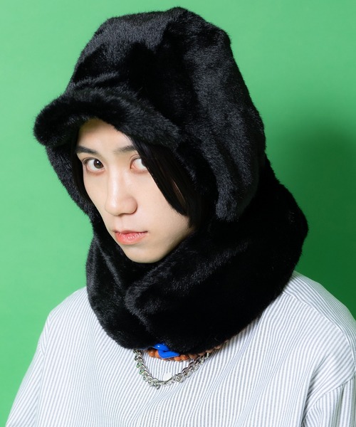 an meets zakka（アンミツザッカ）の「an meets zakka ショートファーツバ付きフーディーバラクラバ（ネックウォーマー/スヌード・レディース・ブラック/ホワイト/ピンク/グレー/ベージュ・FREE）」の2枚目の写真