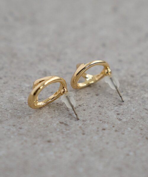 DISCOAT（ディスコート）の「【GOLDY】ニュアンスサークルピアス（ピアス（両耳用）・レディース・ゴールド/シルバー・FREE）」の3枚目の写真