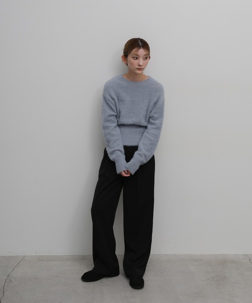 select MOCA(セレクトモカ)の「フェザーニットクルーネックトップス(ニット/セーター・レディース・ブラウン/グレイッシュベージュ/ブルーグレー/チャコールグレー・FREE)」の10枚目の写真