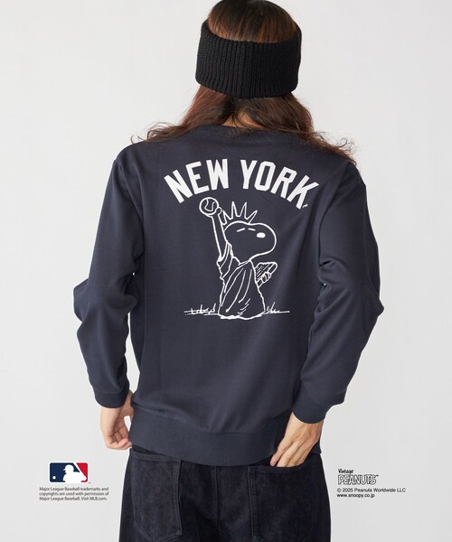 SHIPS(シップス)の「【WEB限定】SHIPS: VINTAGE PEANUTS×MLB プリント クルーネック スウェット(スウェット・メンズ・ライトグレー/グレー/ネイビー・LARGE/MEDIUM/SMALL/X-LARGE)」の22枚目の写真