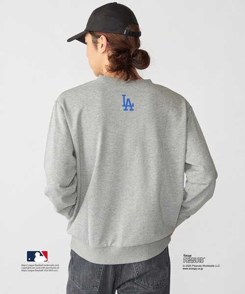 SHIPS(シップス)の「【WEB限定】SHIPS: VINTAGE PEANUTS×MLB プリント クルーネック スウェット(スウェット・メンズ・ライトグレー/グレー/ネイビー・LARGE/MEDIUM/SMALL/X-LARGE)」の14枚目の写真