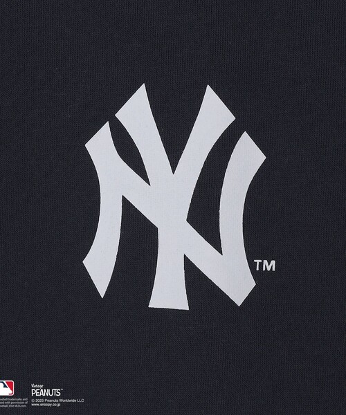 SHIPS(シップス)の「【WEB限定】SHIPS: VINTAGE PEANUTS×MLB プリント クルーネック スウェット(スウェット・メンズ・ライトグレー/グレー/ネイビー・LARGE/MEDIUM/SMALL/X-LARGE)」の7枚目の写真