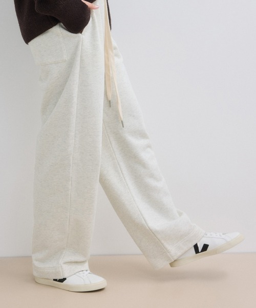 ADAM ET ROPE'(アダムエロペ)の「【WEB限定】ワイドスウェットパンツ(その他パンツ・レディース・チャコールグレー/ホワイト系その他7・34/36/38)」の12枚目の写真