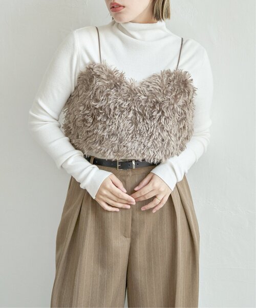 notch.(ノッチ)の「フェイクファービスチェ(キャミソール・レディース・オフホワイト/チャコール/モカ・M)」の3枚目の写真