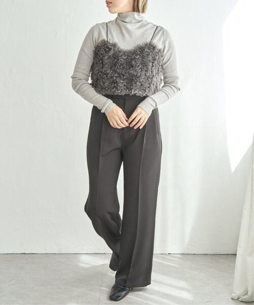 notch.(ノッチ)の「フェイクファービスチェ(キャミソール・レディース・オフホワイト/チャコール/モカ・M)」の10枚目の写真