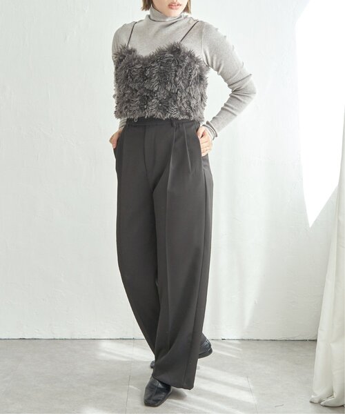 notch.(ノッチ)の「フェイクファービスチェ(キャミソール・レディース・オフホワイト/チャコール/モカ・M)」の11枚目の写真