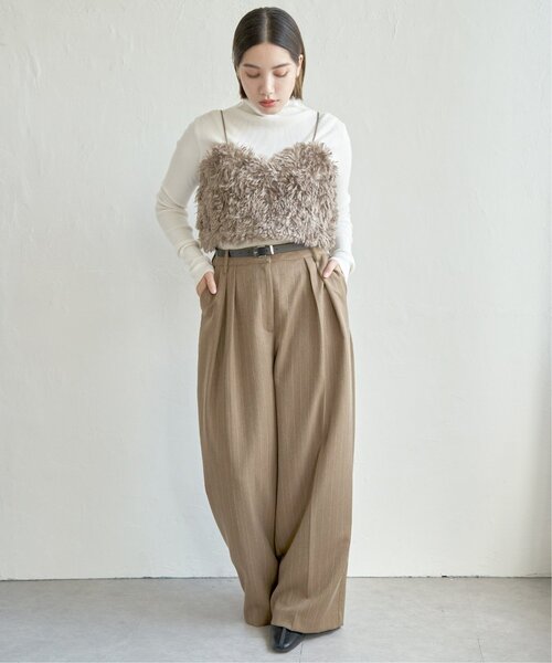 notch.(ノッチ)の「フェイクファービスチェ(キャミソール・レディース・オフホワイト/チャコール/モカ・M)」の22枚目の写真