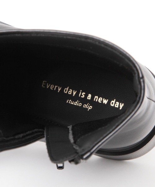 studio CLIP（スタディオクリップ）の「【消臭・抗菌防臭・クッションインソール】軽らく柔らかブーツ（ブーツ・レディース・ダークブラウン/ブラック/アイボリー・MEDIUM/LARGE）」の12枚目の写真