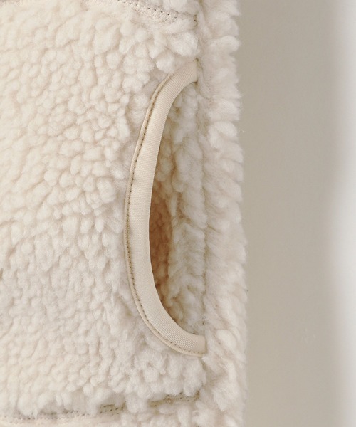 niko and...(ニコアンド)の「【GYMPHLEX(ジムフレックス)】フードボアベスト(ダウンベスト・レディース・アイボリー/ブラック/ライトベージュ・FREE)」の8枚目の写真