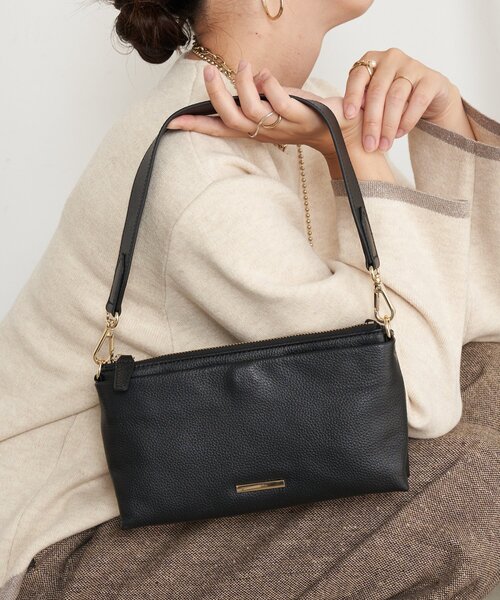 Jena espace merveilleux（ジェナ　エスパスメルヴェイユ）の「プレート付本革ミニバッグ（トートバッグ・レディース・ベージュ/ブラック・FREE）」の4枚目の写真