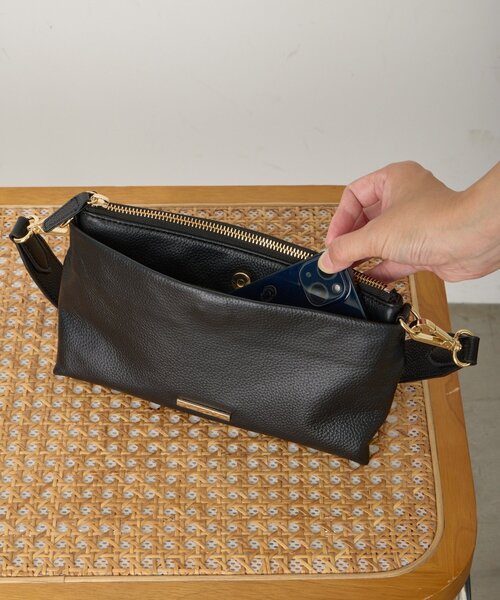 Jena espace merveilleux（ジェナ　エスパスメルヴェイユ）の「プレート付本革ミニバッグ（トートバッグ・レディース・ベージュ/ブラック・FREE）」の14枚目の写真