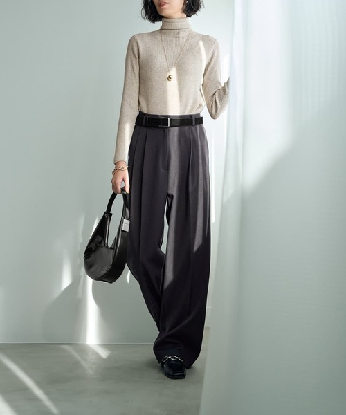 STYLE DELI(スタイルデリ)の「カシミヤ混リブタートルニットトップス(ニット/セーター・レディース・アイボリー/ブラック/ベージュ・MEDIUM)」の18枚目の写真