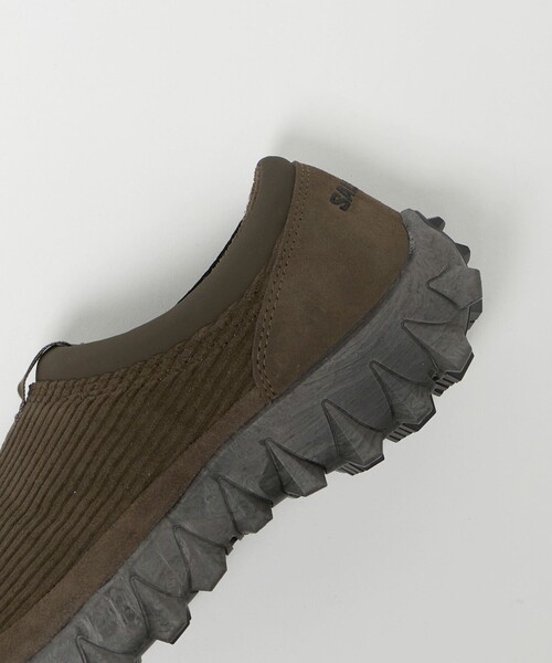 SALOMON（サロモン）の「＜Salomon＞SNOWCLOG CORDUROY/スノークロッグ コーデュロイ/スニーカー（スニーカー・メンズ・ブラック/ダークブラウン・26.5cm/28cm/27.5cm/26cm/28.5cm/27cm）」の10枚目の写真