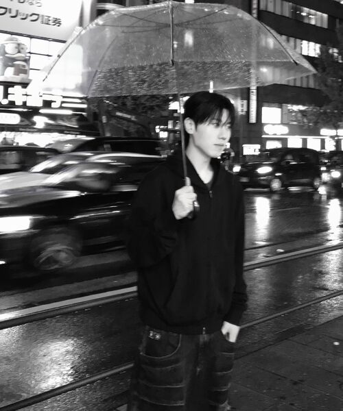 Millo Archive（ミロ アーカイブ）の「ダメージショートフーディー集業 [ブラック]（パーカー・メンズ・その他・MEDIUM/LARGE/X-LARGE）」の11枚目の写真