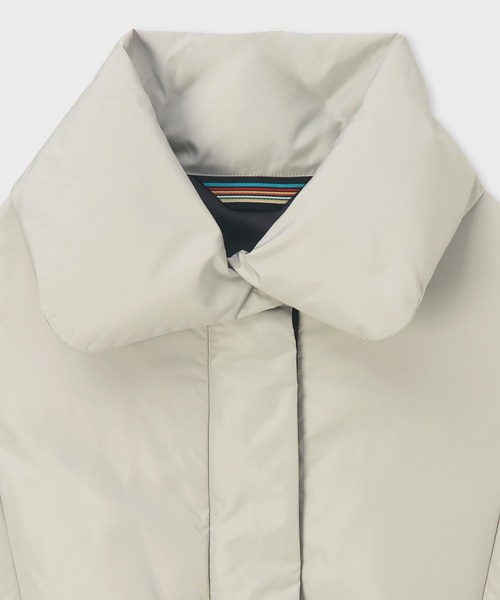 Paul Smith（ポールスミス）の「ウィメンズ ラウンド ショートダウン / 255050 364C（ダウンジャケット/コート・レディース・ブラック/グレイッシュベージュ・40/38）」の12枚目の写真