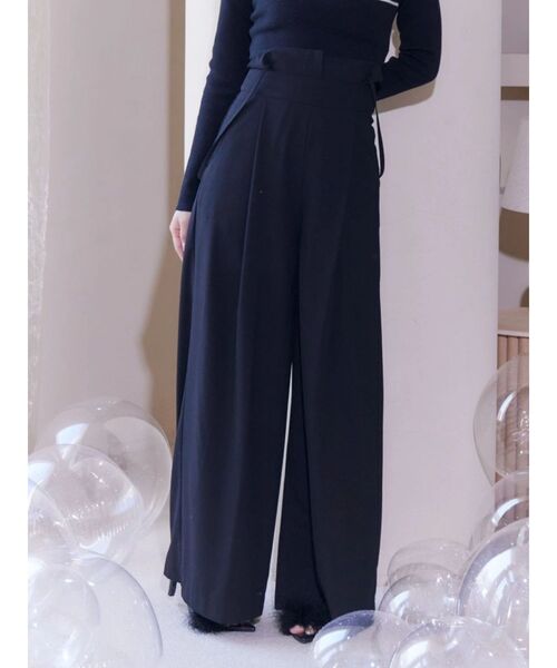 EATME(イートミー)の「タックワイドサロペットパンツ(その他パンツ・レディース・グレー/ブラック・SMALL/MEDIUM)」の1枚目の写真