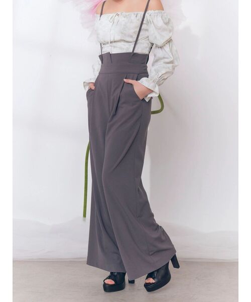 EATME(イートミー)の「タックワイドサロペットパンツ(その他パンツ・レディース・グレー/ブラック・SMALL/MEDIUM)」の20枚目の写真