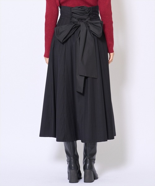 AND COUTURE(アンドクチュール)の「ビッグリボンフレアスカート(スカート・レディース・グレー/ブラック・SMALL/MEDIUM)」の10枚目の写真