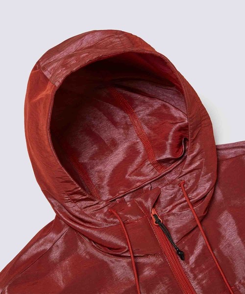 VANS（バンズ）の「SPECTRUM ウィンドブレーカー / MTE Spectrum Windbreaker Red O VN000KTAE2Z1（その他アウター・メンズ・レッド・LARGE/MEDIUM/SMALL/X-LARGE）」の3枚目の写真