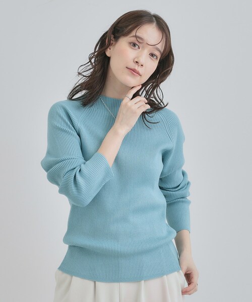 SHOO・LA・RUE（シューラルー）の「【絶妙なゆるピタ/洗濯機可】ちくちくしにくい リブハイネックやわらかニット（ニット/セーター・レディース・イエロー系その他/レッド系/サックスブルー/チャコールグレー・01/02/03/04）」の18枚目の写真