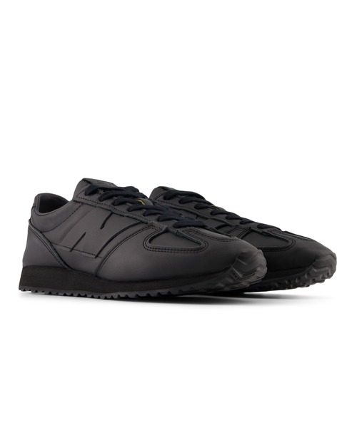 NEW BALANCE(ニューバランス)の「471(スニーカー・レディース・ブラック/ホワイト・27.0cm/26.5cm/26.0cm/25.5cm/30.0cm/29.0cm/28.5cm/28.0cm/27.5cm/25.0cm/24.5cm/24.0cm/23.5cm/23.0cm/22.5cm/22.0cm)」の5枚目の写真