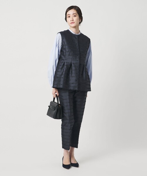 UNITED ARROWS（ユナイテッドアローズ）の「リボン カットジャガード ベスト（ベスト・レディース・ネイビー/ブラック・FREE）」の4枚目の写真