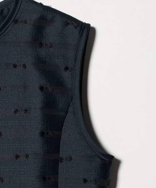 UNITED ARROWS（ユナイテッドアローズ）の「リボン カットジャガード ベスト（ベスト・レディース・ネイビー/ブラック・FREE）」の17枚目の写真