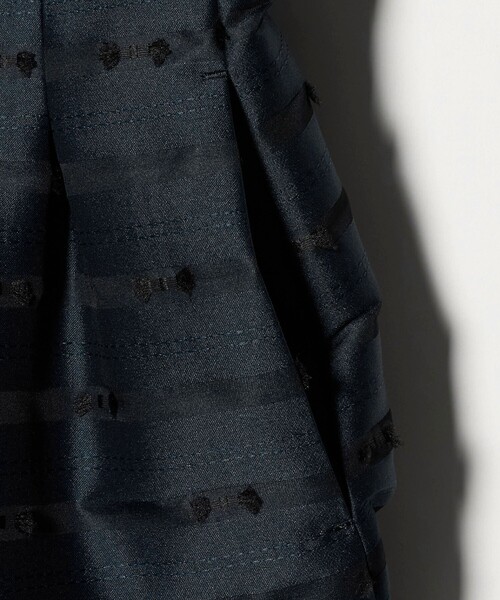 UNITED ARROWS（ユナイテッドアローズ）の「リボン カットジャガード ベスト（ベスト・レディース・ネイビー/ブラック・FREE）」の18枚目の写真