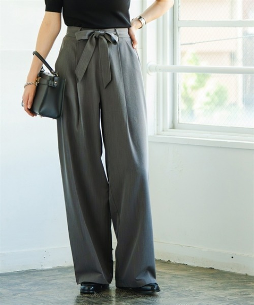 Maison INNESS（メゾンアイネス）の「ベルテッドパンツ（UVカット・防しわ）＜大きいサイズ有＞（スラックス・レディース・グレー/ブラック/グレイッシュベージュ・S/M/L/LL/3L/4L/5L）」の14枚目の写真