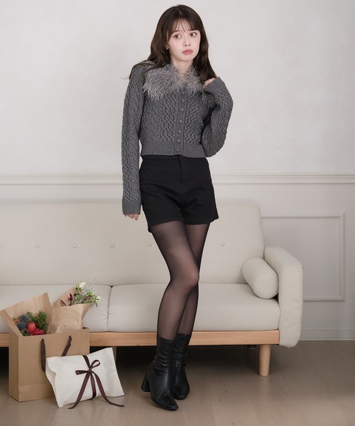 fupel（フぺル）の「poodle fur collar cable knit tops / プードルファーカラーケーブルトップス（カーディガン/ボレロ・レディース・アイボリー/グレー・FREE）」の8枚目の写真