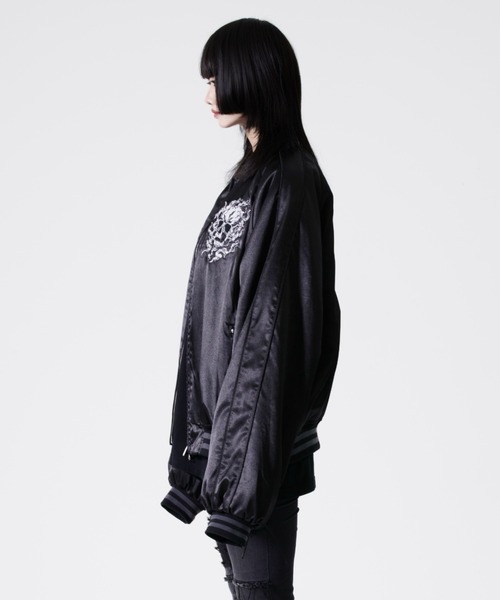 REFLEM(レフレム)の「『REFLEM/レフレム』スカル刺繍スカジャン(スカジャン・レディース・ブラック/ブラック×ホワイト・FREE)」の6枚目の写真