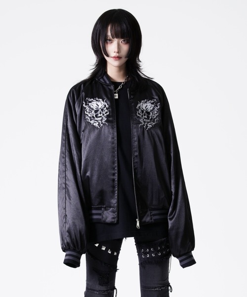 REFLEM(レフレム)の「『REFLEM/レフレム』スカル刺繍スカジャン(スカジャン・レディース・ブラック/ブラック×ホワイト・FREE)」の5枚目の写真