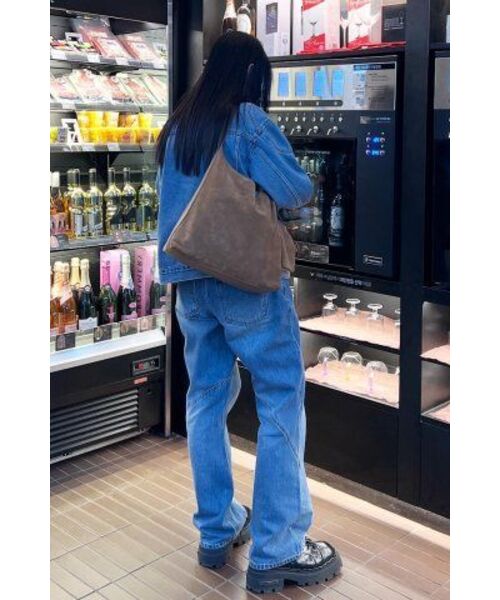 EYEUNDERSTAND（アイアンダスタンド）の「Twist Line Denim Pants ( Blue)（デニムパンツ・メンズ・その他・31inch）」の4枚目の写真