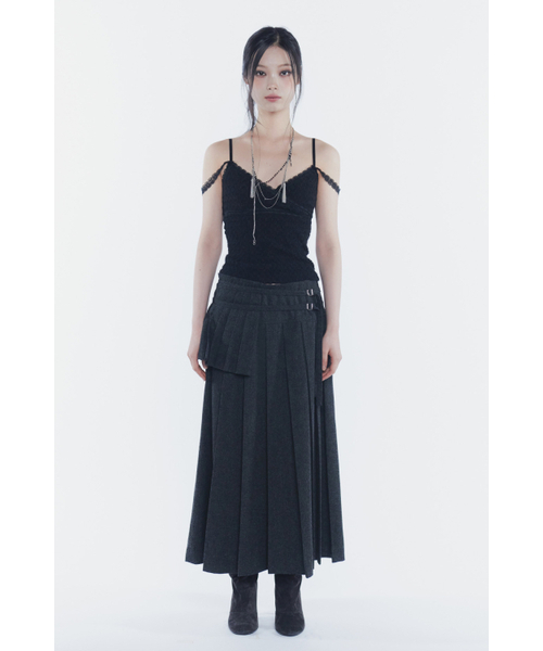 PAIN OR PLEASURE(ペインオアプレジャー)の「LAYERED PLEATS SKIRT charcoal(スカート・レディース・その他・ONE SIZE)」の2枚目の写真