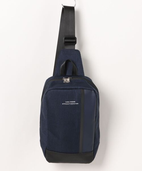 Blue Standard (ブルースタンダード)の「【BLUE STANDARD/ブルースタンダード】【長財布・ペットボトルも楽々】大容量ボディバッグ 異素材切り替え 杢調カジュアル(ボディバッグ/ウエストポーチ・メンズ・グレー/ブラック/ダークネイビー・FREE)」の13枚目の写真