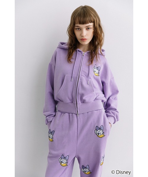 WCJ（ダブルシージェイ）の「Disney / EMBROIDERY ZIP HOODIE（パーカー・レディース・ピンク/パープル・FREE）」の20枚目の写真
