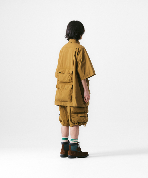 ANGLAN（アングラン）の「Slather Utility Pocket Half Shirt - Beige（シャツ/ブラウス・メンズ・その他・ONE SIZE）」の7枚目の写真