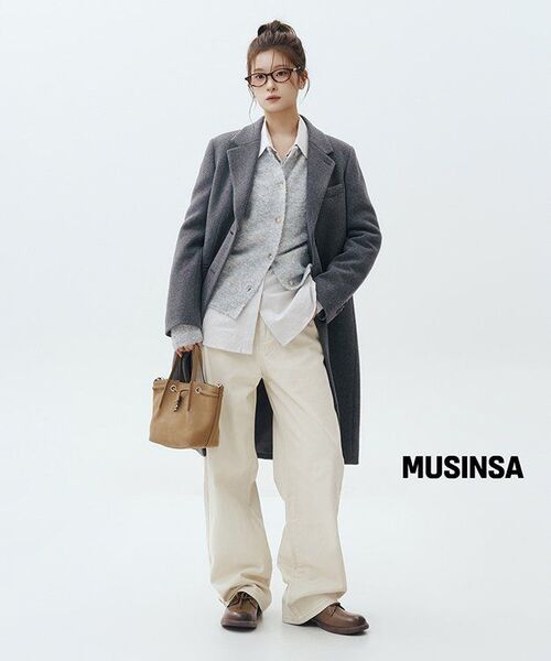 MUSINSA STANDARD WOMAN（ムシンサスタンダードウーマン）の「ウィメンズカシミヤブレンドチェスターフィールドコート[ミディアムグレー]（チェスターコート・レディース・その他・MEDIUM/LARGE/SMALL/X-SMALL）」の9枚目の写真