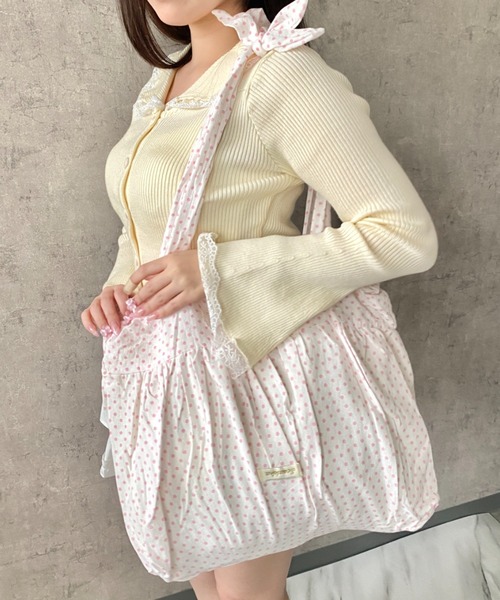 Mejoul（メジュール）の「【2026春夏新作】【大容量A4サイズ対応】ドットリボンショルダーボリュームギャザートートバッグ（トートバッグ・レディース・ブラック系その他/ホワイト/ブルー系その他/ピンク系その他・F）」の17枚目の写真