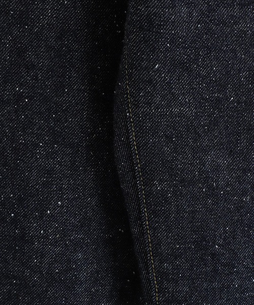 GOLD（ゴールド）の「GOLD / ゴールド：RECYCLED WASTE SUVIN COTTON YARN 14oz DENIM 5POCKET WIDE PANTS(ZIPPER FLY)：25B-GL42579A[MUS]（デニムパンツ・メンズ・ネイビー・M/L）」の6枚目の写真