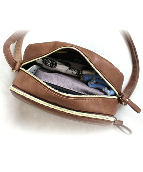 LIZDAYS(リズデイズ)の「LIZDAYS FAKE LEATHER WALLET BAG(ショルダーバッグ・レディース・グレイッシュベージュ/ブラック/キャメル・FREE)」の12枚目の写真