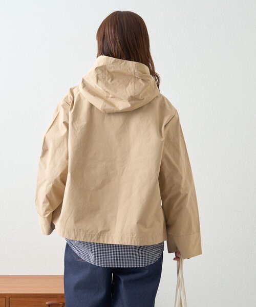 GEVACO（ゲバコ）の「【GEVACO】フーディジャケット（ブルゾン・レディース・グリーン/ベージュ・MEDIUM/LARGE）」の10枚目の写真