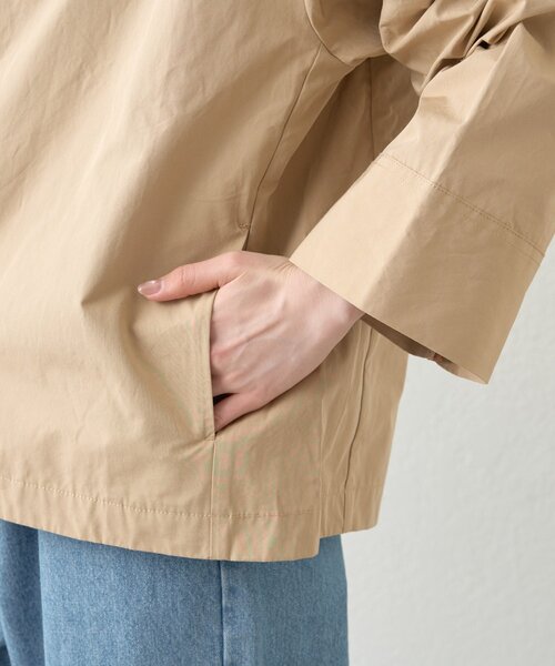 GEVACO（ゲバコ）の「【GEVACO】フーディジャケット（ブルゾン・レディース・グリーン/ベージュ・MEDIUM/LARGE）」の4枚目の写真