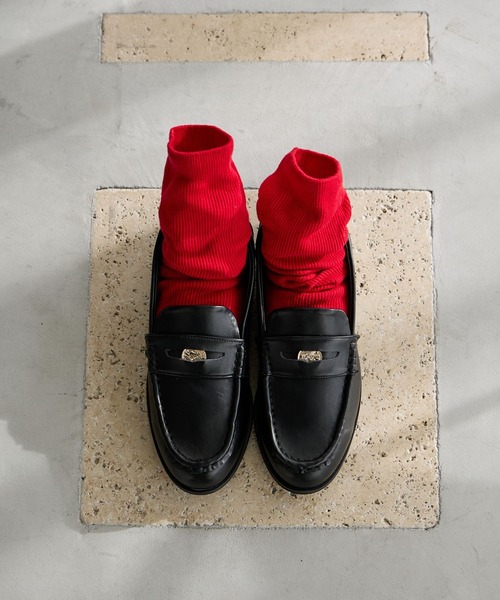 studio CLIP（スタディオクリップ）の「【CLIP BY STAFF/saito企画】コインローファー（ローファー・レディース・キャメル/ブラック・LARGE/MEDIUM）」の2枚目の写真