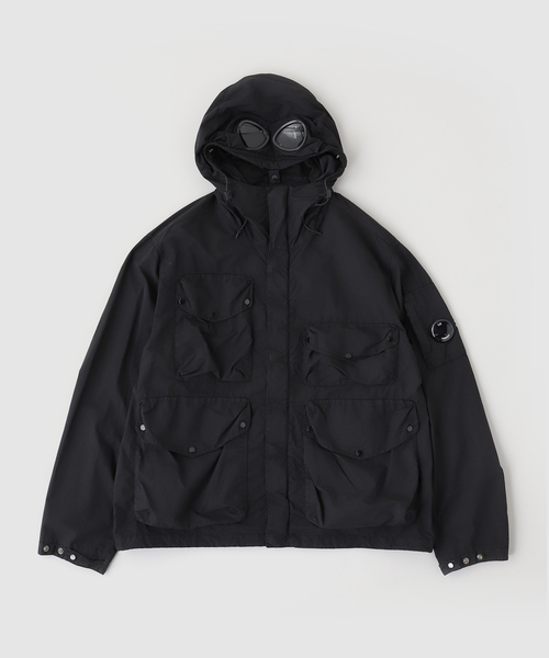 cp company ナイロンジャケット シーピーカンパニー C.P. COMPANY（シーピーカンパニー） シーピーカンパニー / CHROME-R