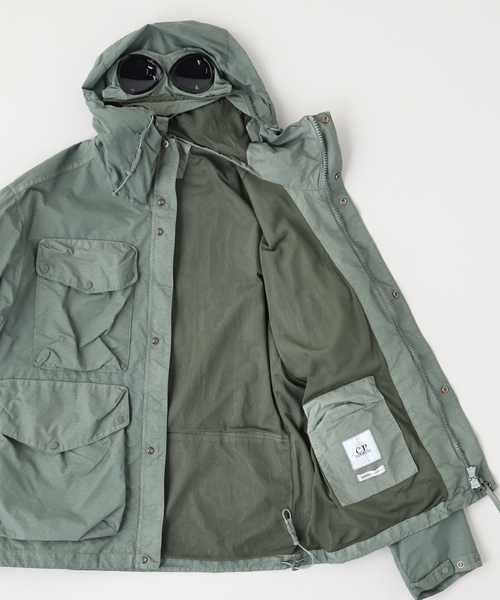 C.P.Company / シーピーカンパニー FLATT NYLON GOGGLE JACKET