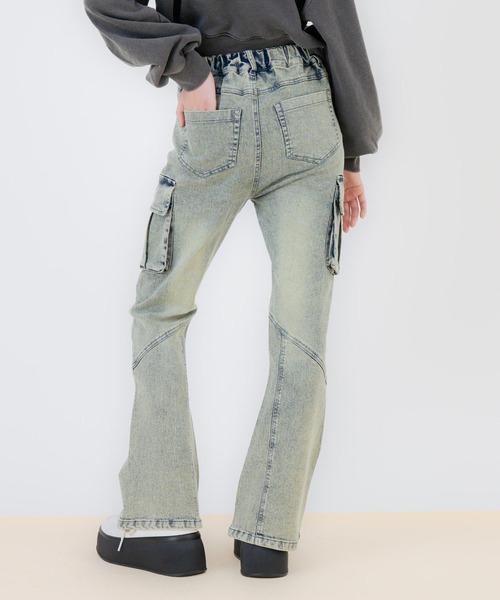 ANAP GｉRL（アナップガール）の「カーゴフレアパンツ（その他パンツ・キッズ・ブラック/ライトブルー・M/S/XS）」の6枚目の写真