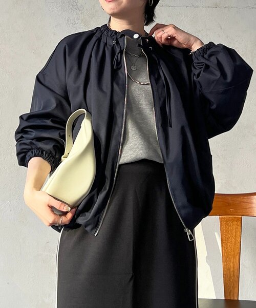 un dix cors（アンディコール）の「ギャザーネックブルゾン（ブルゾン・レディース・ベージュ/ブラック/ネイビー・FREE）」の15枚目の写真